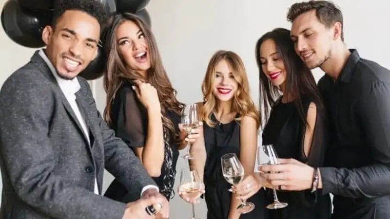 Social Dynamics for Men